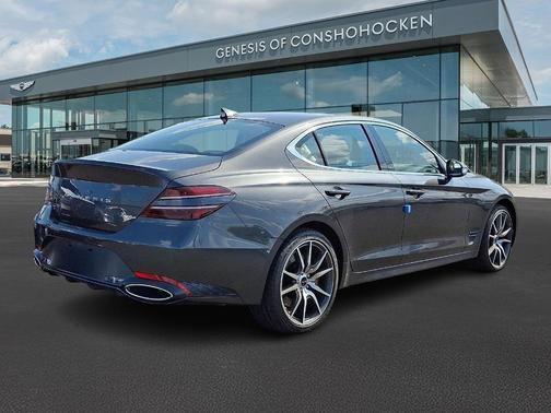 2025 Genesis G70 2.5T