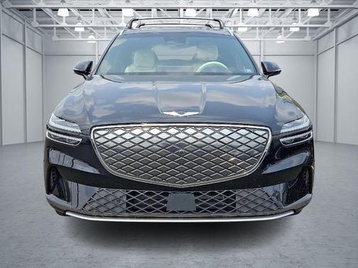 2025 Genesis Electrified GV70 Advanced
