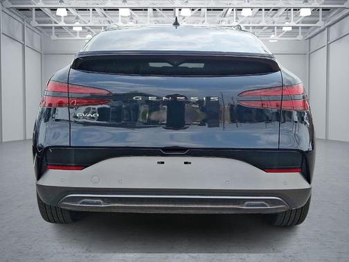 2025 Genesis GV60 Standard
