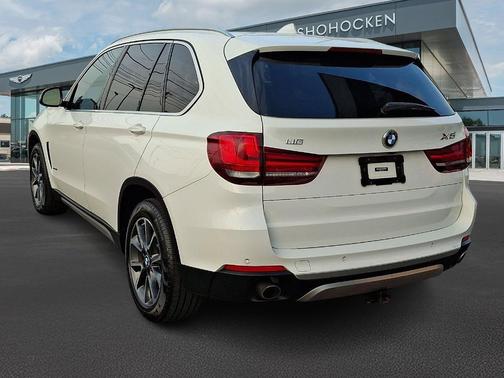White 2017 BMW X5 xDrive35i