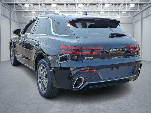 2025 Genesis GV70 2.5T