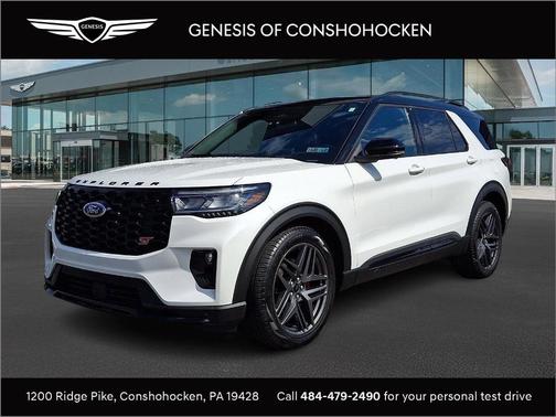 Star White 2025 Ford Explorer ST