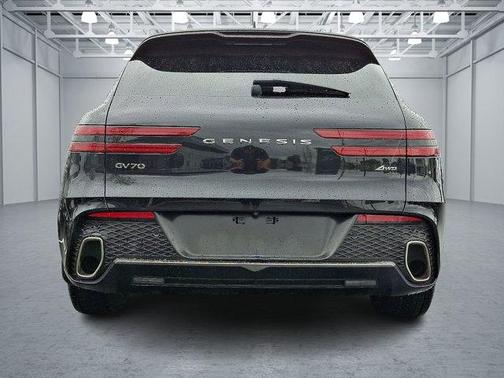 2022 Genesis GV70 2.5T