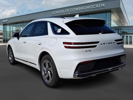 2026 Genesis GV70 2.5T Select