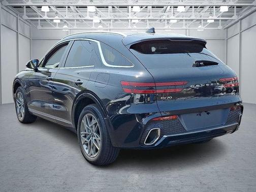 2025 Genesis GV70 2.5T