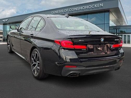 Black Sapphire Metallic 2023 BMW 540 i xDrive