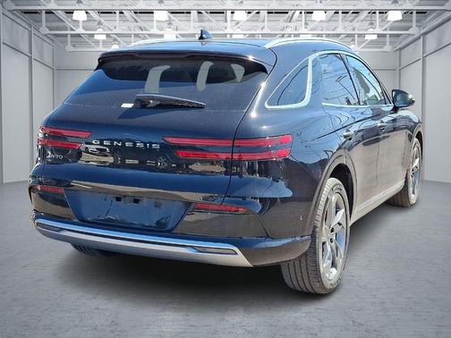 2025 Genesis Electrified GV70 Advanced