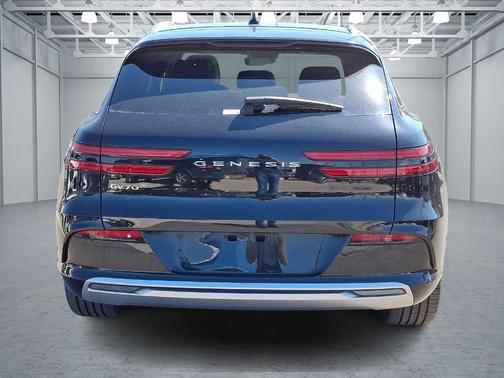 2025 Genesis Electrified GV70 Advanced