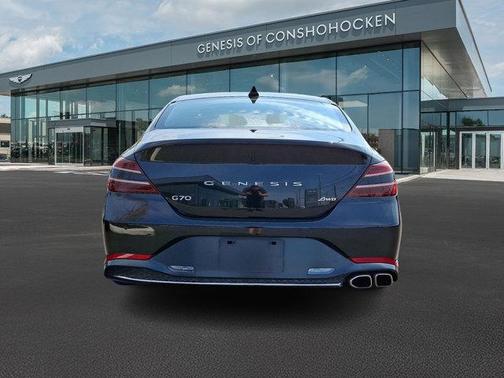 2023 Genesis G70 2.0T