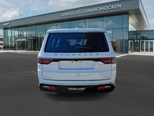 Bright White Clearcoat 2023 Jeep Wagoneer L Series II