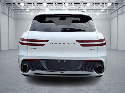 2022 Genesis GV70 2.5T
