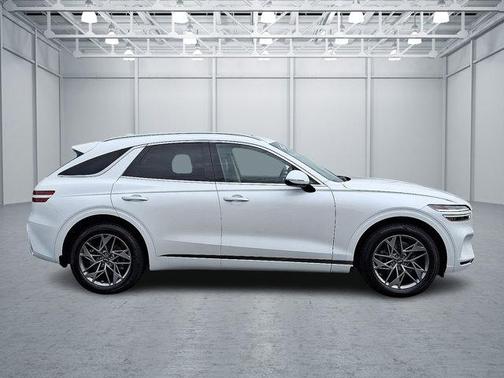2022 Genesis GV70 2.5T