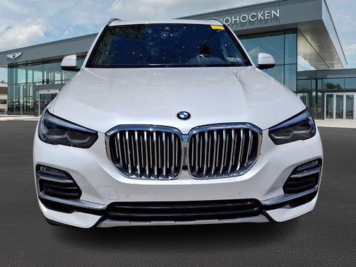 Mineral White Metallic 2019 BMW X5 xDrive40i