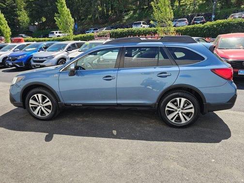 Hertiage Blue 2018 Subaru Outback 3.6R Limited