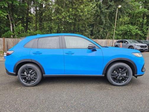 Boost Blue Pearl 2026 Honda HR-V Sport