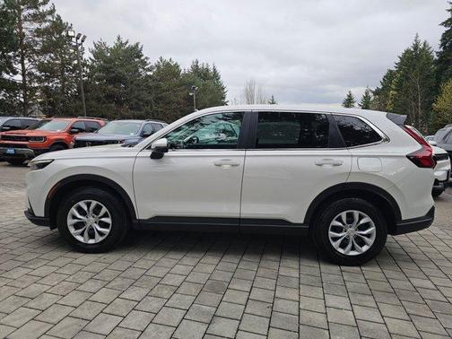 Platinum White Pearl 2025 Honda CR-V LX