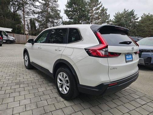 Platinum White Pearl 2025 Honda CR-V LX