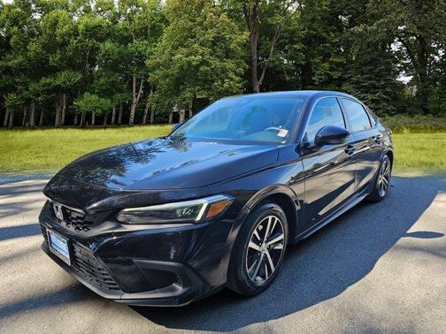 Crystal Black Pearl 2022 Honda Civic LX
