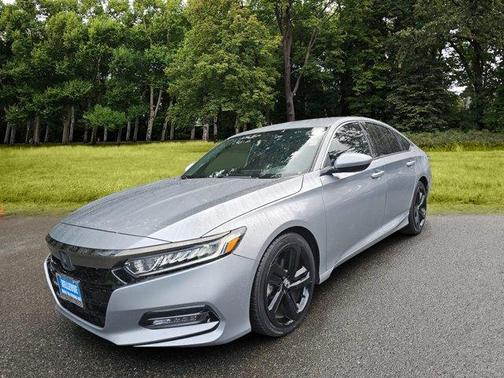 Lunar Silver Metallic 2019 Honda Accord Sport