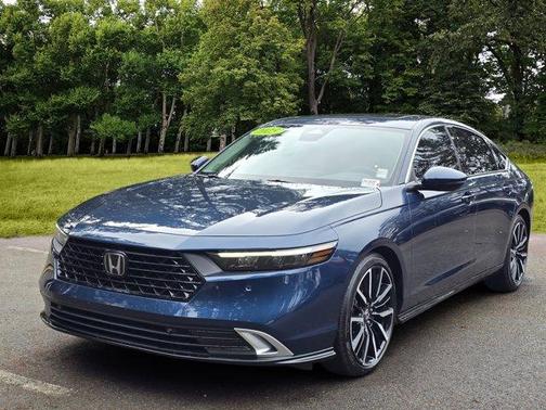 Canyon 2025 Honda Accord Hybrid Touring