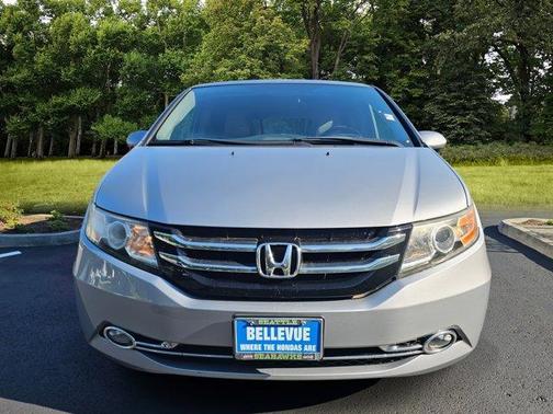 Lunar Silver Metallic 2016 Honda Odyssey EX