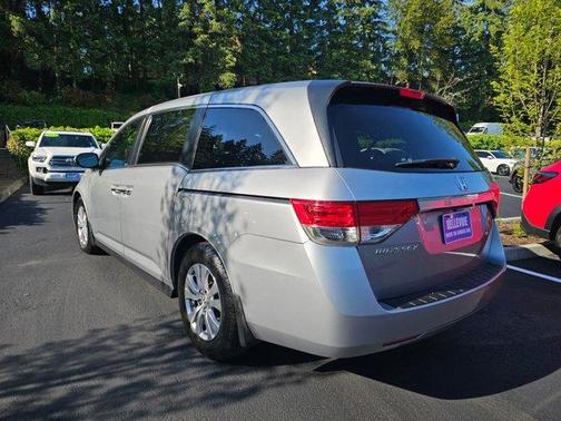 Lunar Silver Metallic 2016 Honda Odyssey EX