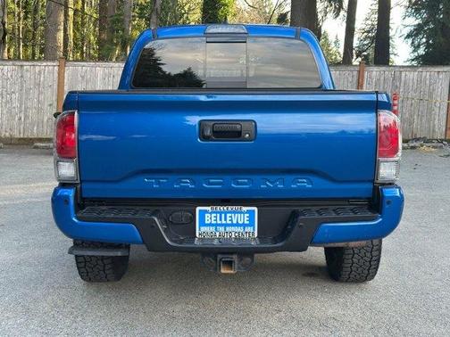 Blazing Blue Pearl 2018 Toyota Tacoma Limited