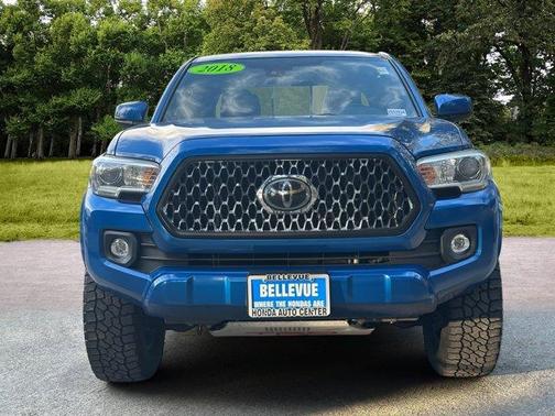 Blazing Blue Pearl 2018 Toyota Tacoma Limited