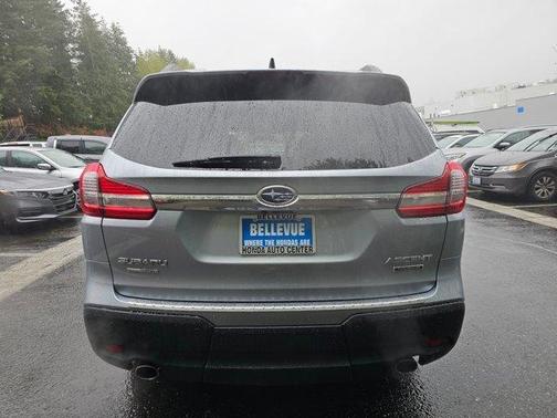 Ice Silver Metallic 2022 Subaru Ascent Touring 7-Passenger