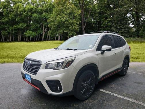 Crystal White Pearl 2019 Subaru Forester Sport