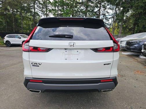 Platinum White Pearl 2026 Honda CR-V Hybrid Sport