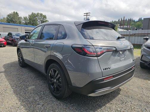 Urban Gray Pearl 2027 Honda HR-V Sport