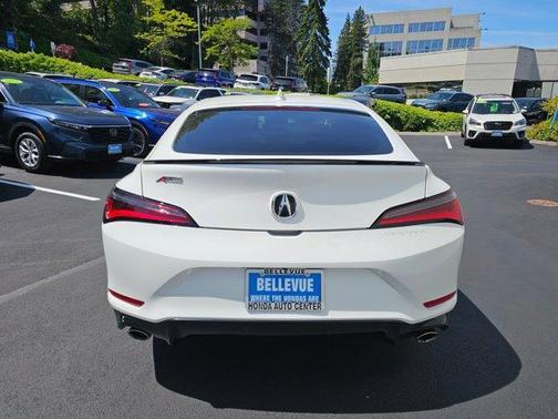 Platinum White Pearl 2023 Acura Integra w/A-Spec Package