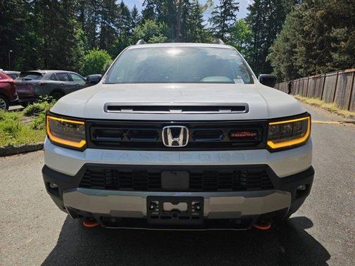 Platinum White Pearl 2026 Honda Passport Sport