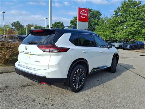 2025 Nissan Rogue Platinum