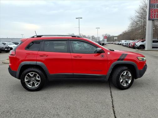2019 Jeep Cherokee Trailhawk