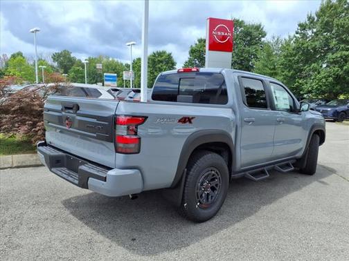 2025 Nissan Frontier PRO-X