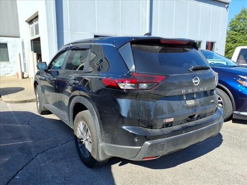 2025 Nissan Rogue S
