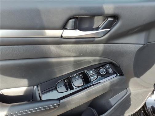 2024 Nissan Altima 2.5 SL