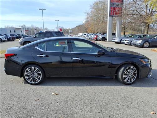 2024 Nissan Altima 2.5 SL