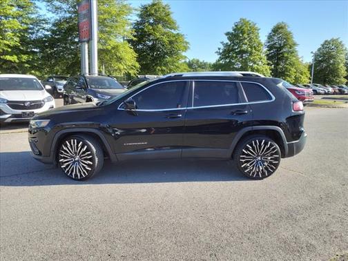 2019 Jeep Cherokee Latitude