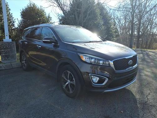 2017 Kia Sorento EX