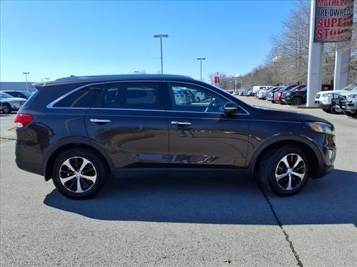 2017 Kia Sorento EX