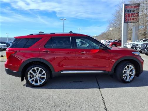 2022 Ford Explorer Platinum