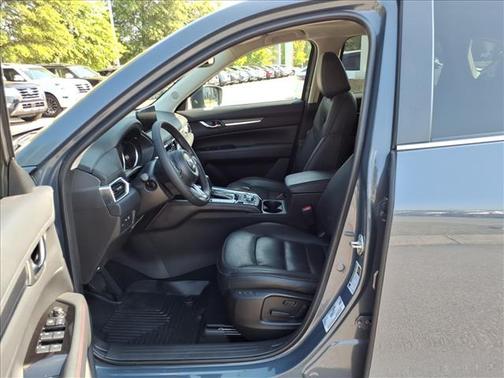 2022 Mazda CX-5 Carbon Edition