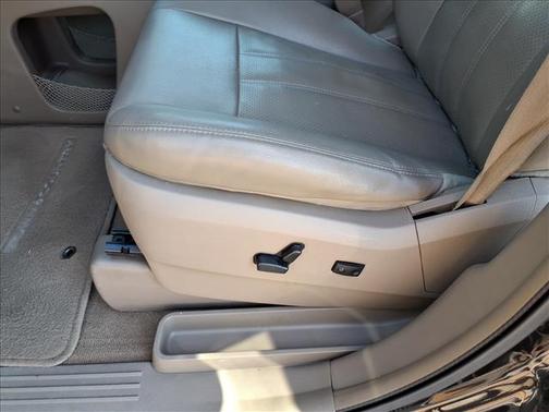 2015 Chrysler Town & Country Touring-L