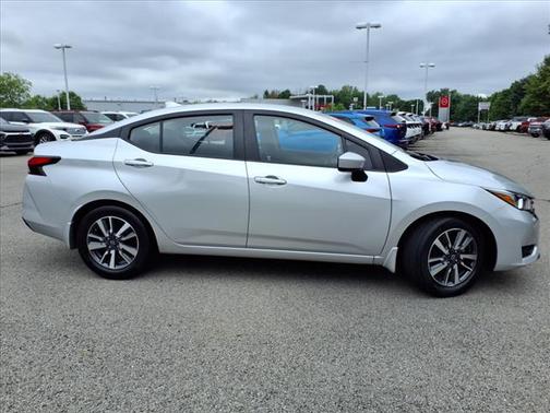 2023 Nissan Versa 1.6 SV