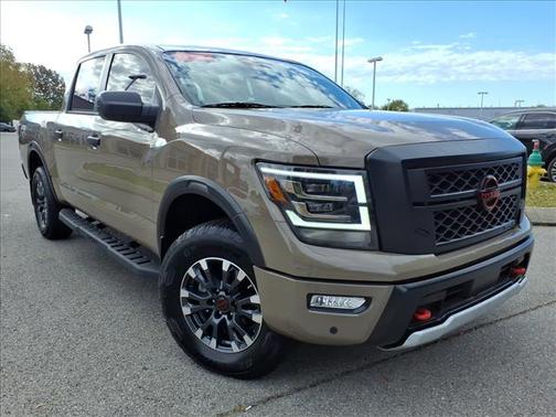 2024 Nissan Titan PRO-4X
