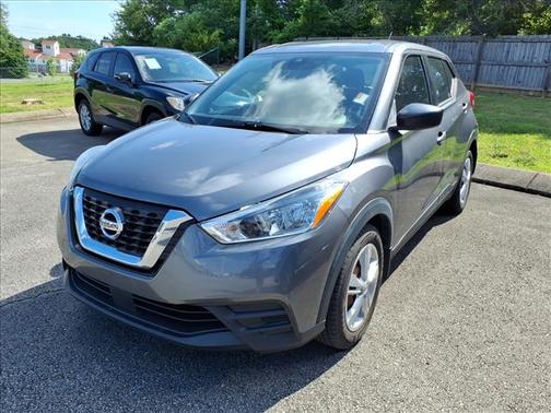 Gun Metallic 2020 Nissan Kicks S