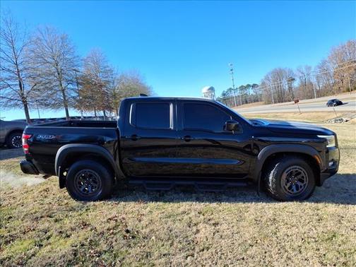 2025 Nissan Frontier PRO-X